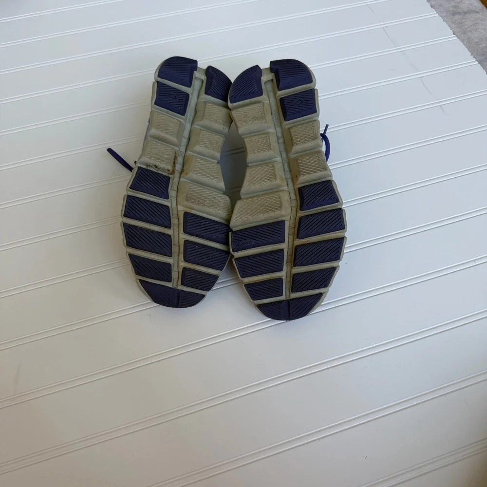 On Running Purple Lace-Up Sneakers